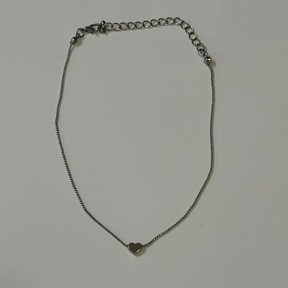 Dainty Heart Choker Necklace